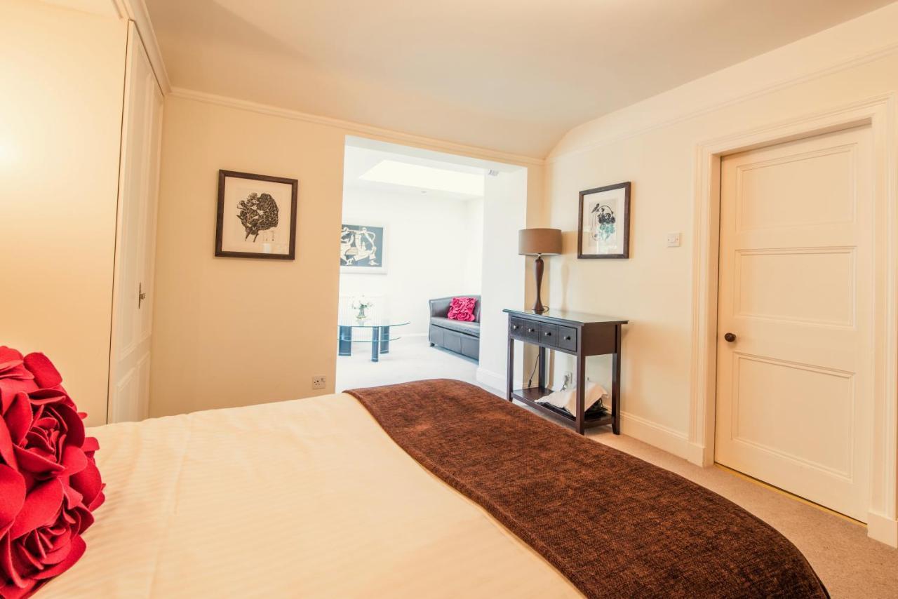 The Redgarth Hotell Oldmeldrum Exteriör bild